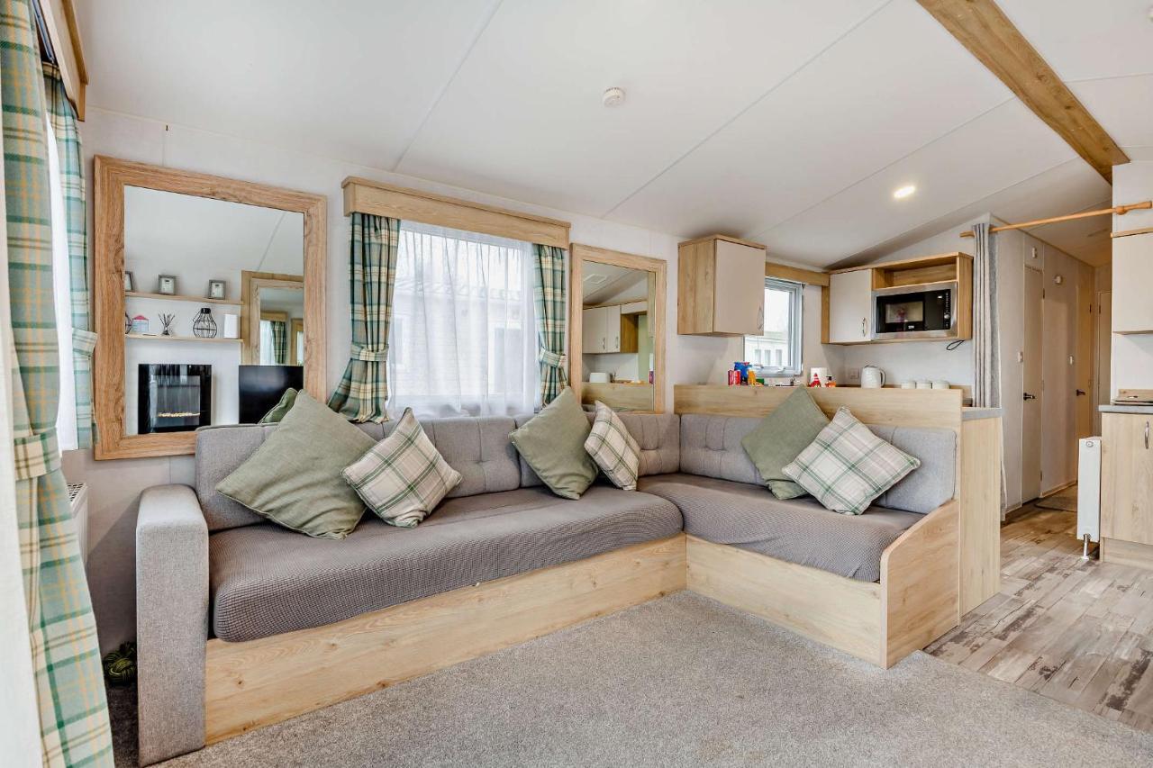 Sea La Vie Lodge, Rockley Park Holiday Park, Poole, Dorset Eksteriør bilde